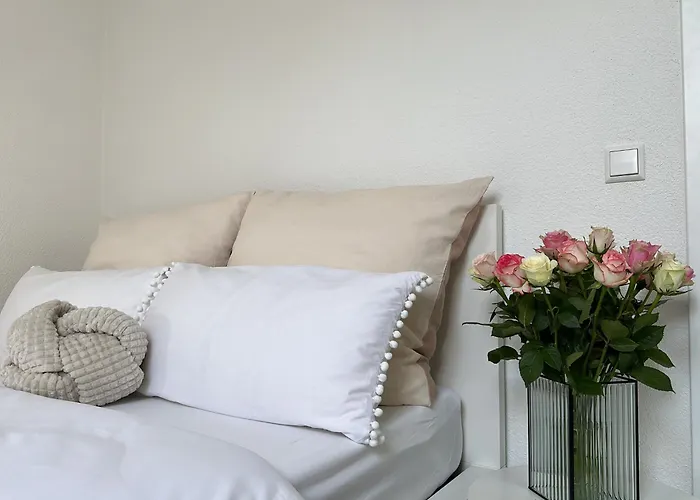 Zentral, Ruhig & Stilvoll Wohnen - Yuka Apartments